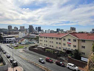 2 Bedroom Property for Sale in Zonnebloem Western Cape